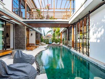 Akasha Bali pool area