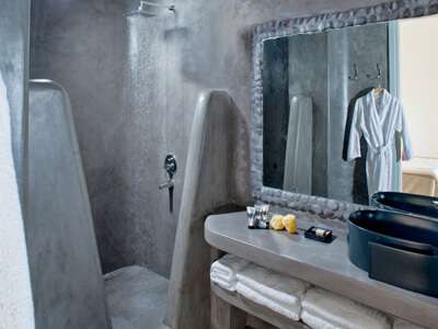 Andronis Luxury Suites Exceptional Suite bathroom