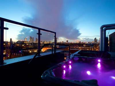 Bermondsey Square Hotel Lucy in the Sky suite outdoor jacuzzi