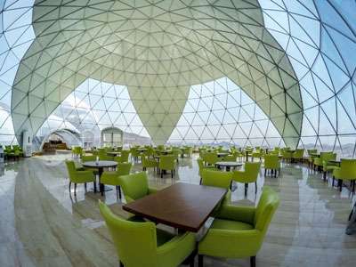 Bubble Luxotel Petra restaurant tent