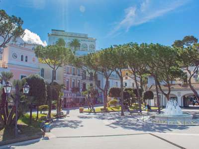 Hotel Gran Paradiso courtyard