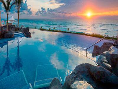 Hard Rock Hotel Cancun pool