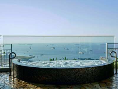 Marina Bay Sands Skypark infinity jacuzzi