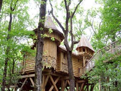 Domaine de Puybeton treehouse