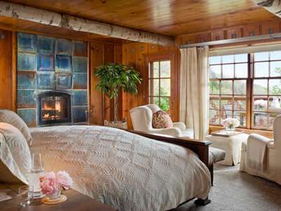 Twin Farms bedroom
