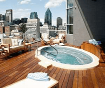 Le Crystal Montreal rooftop jacuzzi